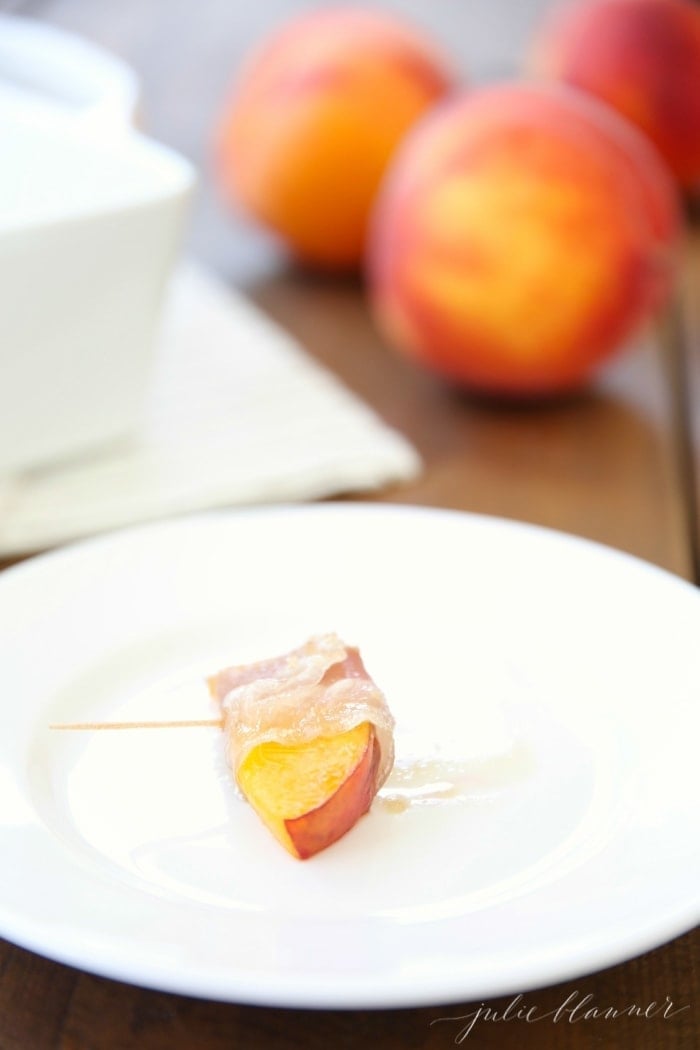 红糖包裹的桃子包裹的桃子|夏季Lil烟熏食谱GydF4y2Ba